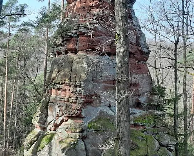 Wasgauer Felsen Und Seen *